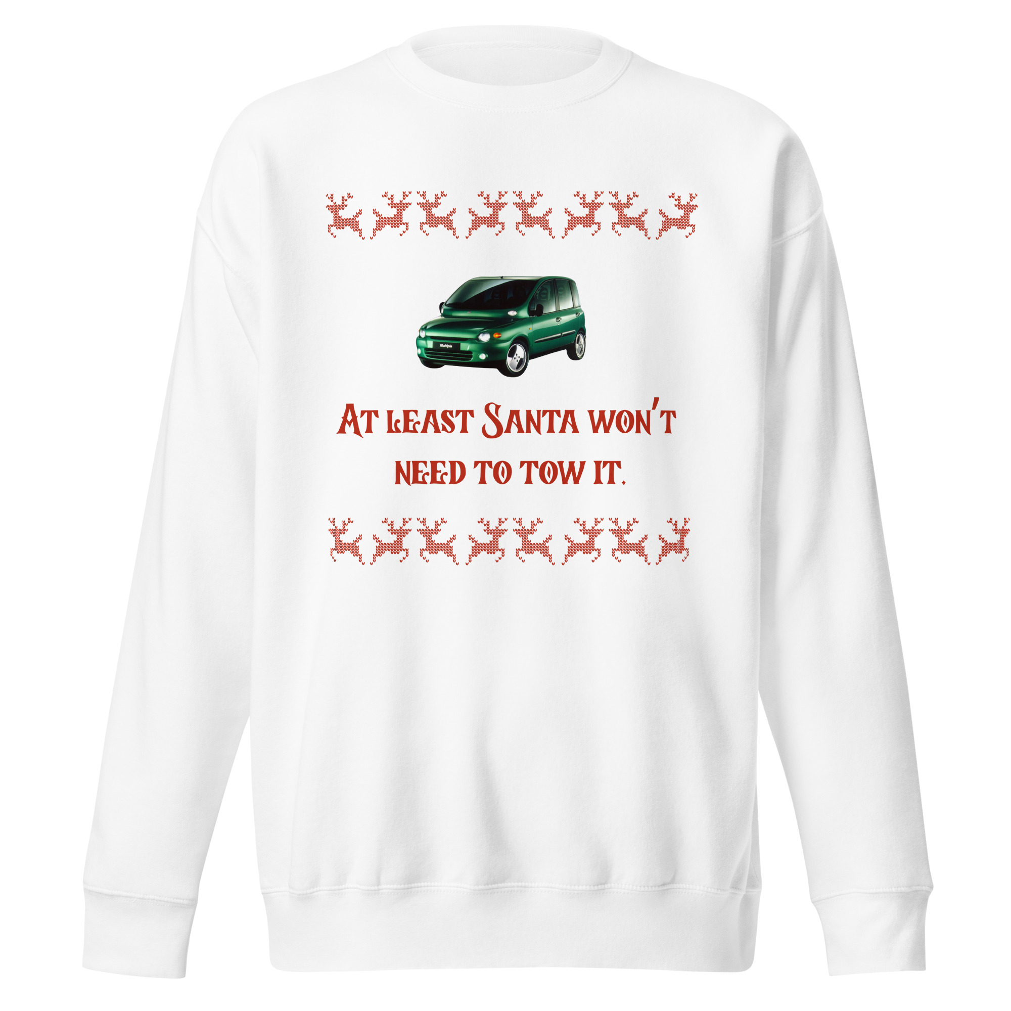 Valge kole jõulu kampsun rohelise Multipla pildiga ja naljaga “At least Santa won’t need to tow it”, pluss punased pikslilised põhjapõdrad ekstra koleduspunktideks