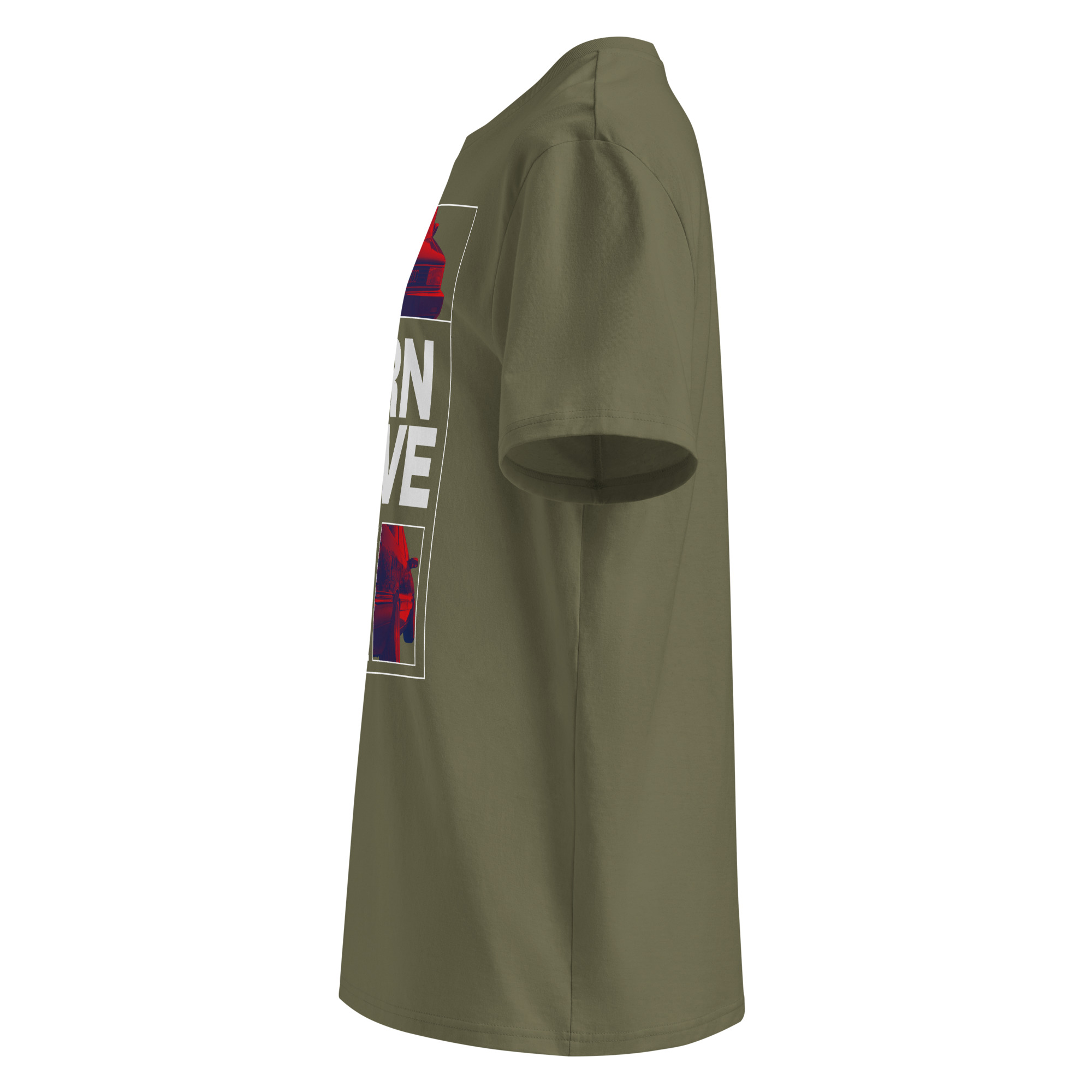 Külgvaade vasakult khaki (tumerohelist) värvi unisex t-särgist, millel on natuke näha esikülje disaini ja mõnda tähte sloganist Born To Drive